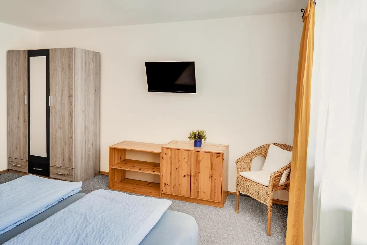 Gastehaus Veronika: Breakfast Buffet & KönigsCard Attractions Included Unterammergau Germany