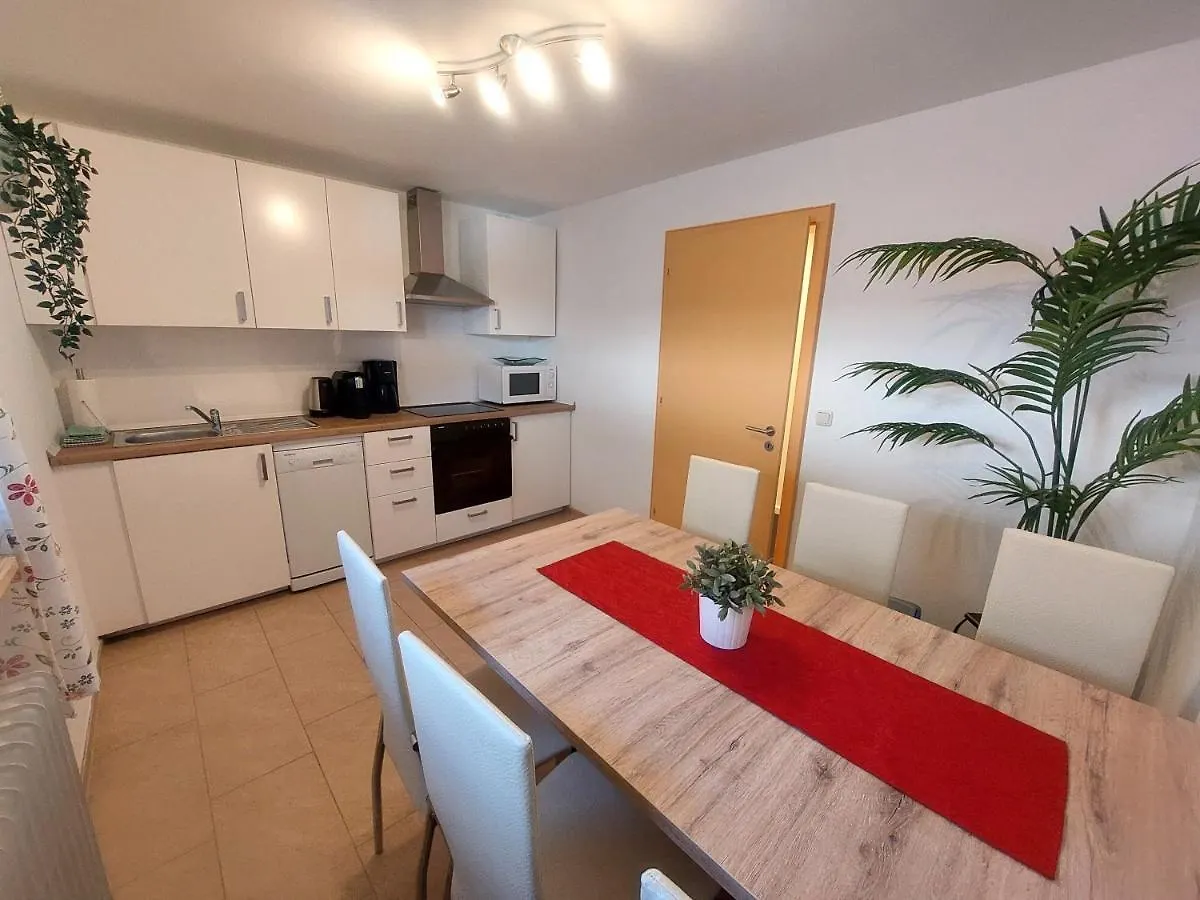Gastehaus Veronika: Breakfast Buffet & KönigsCard Attractions Included Unterammergau Apartment